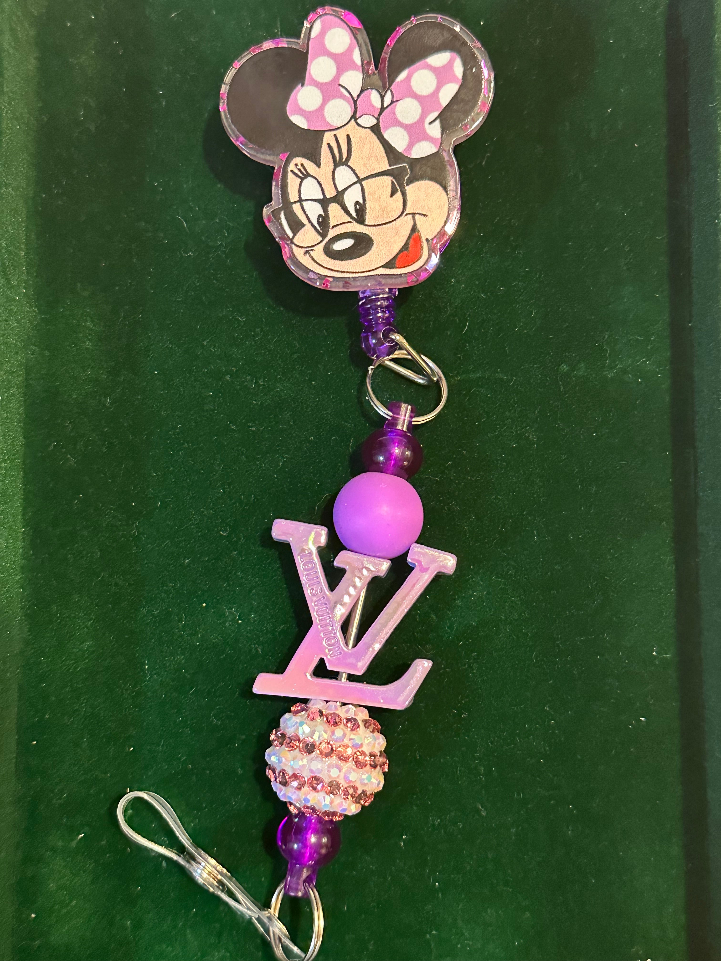 MINNIE LV/BADGES ID