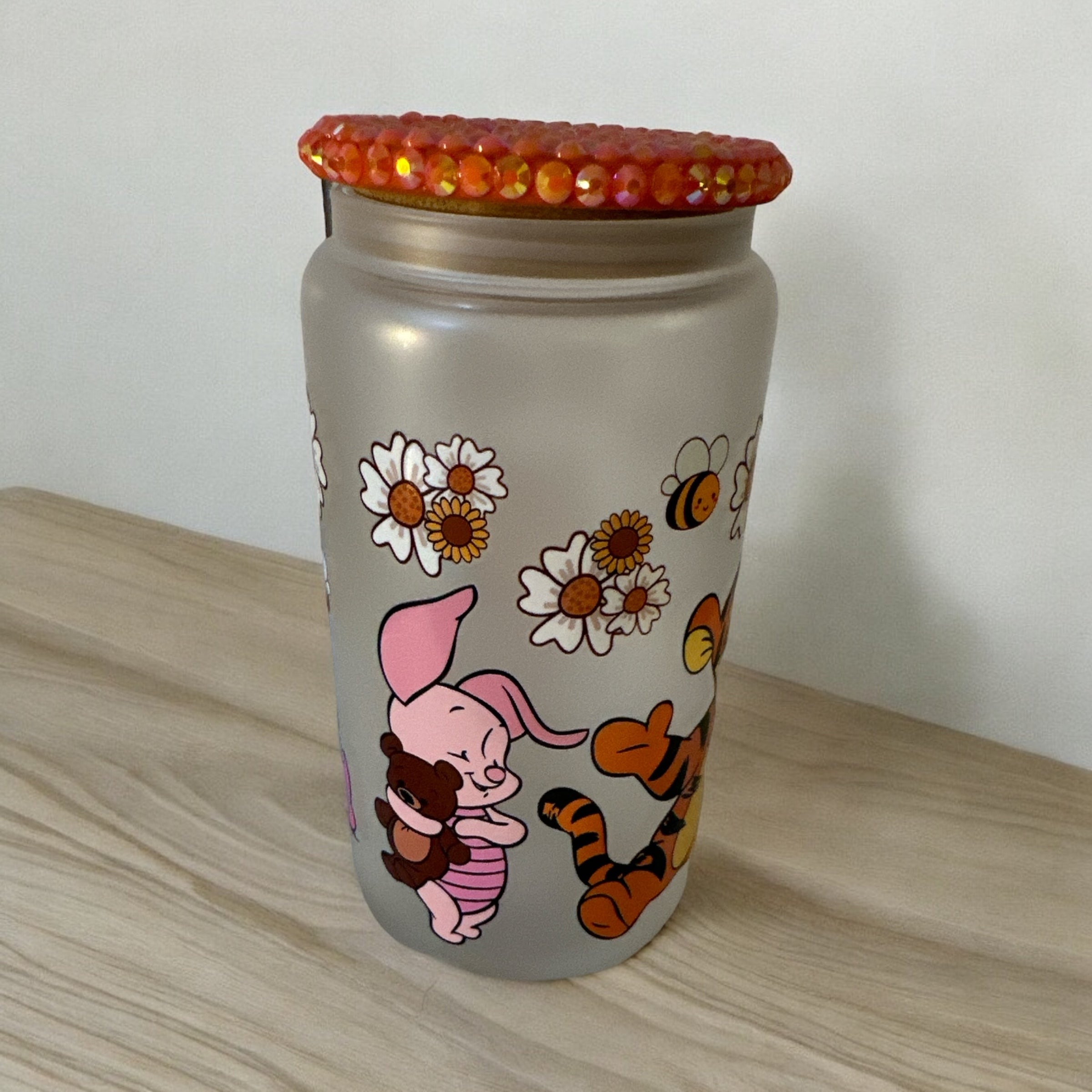WINNE THE POOH/GLASS CAN